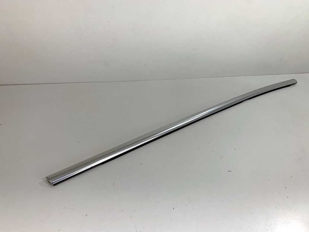 [STARK-851459] Moldura vierteaguas puerta trasera derecha BMW X3 (F25)
