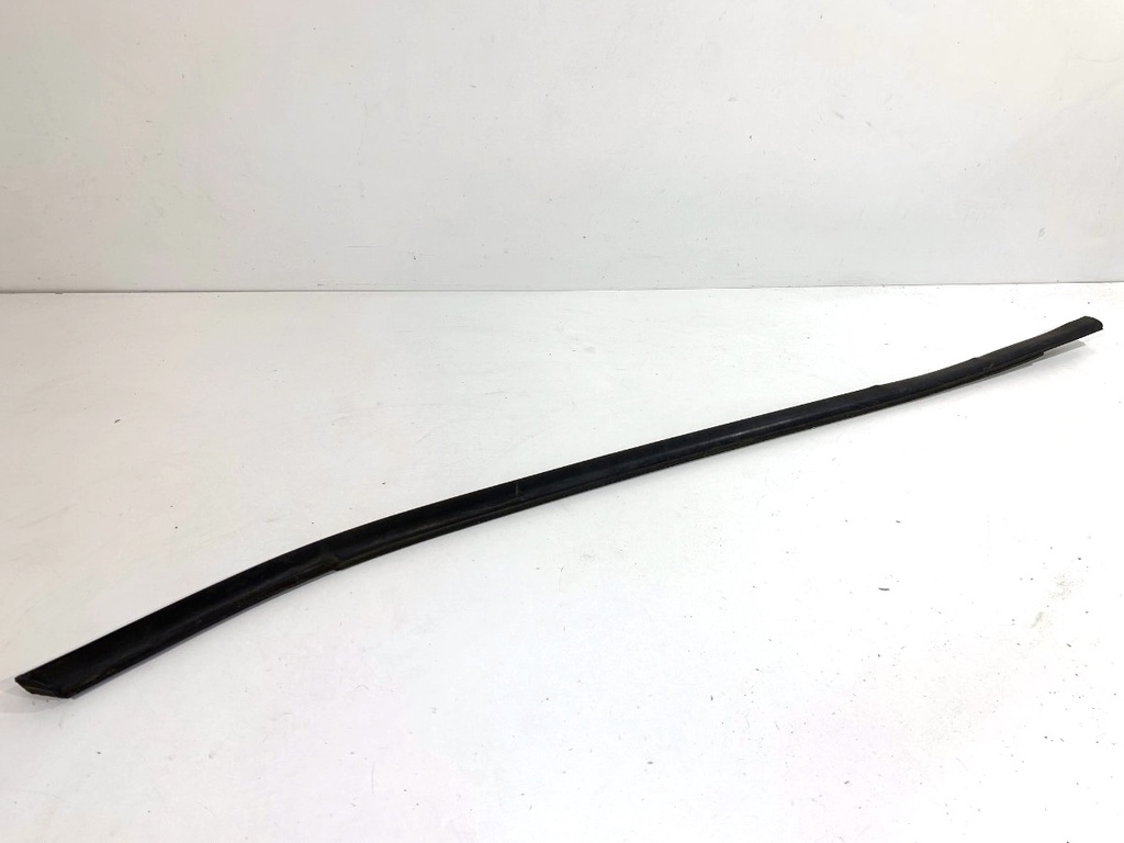 [STARK-856699] Moldura de puerta delantera derecha BMW X3 (F25)