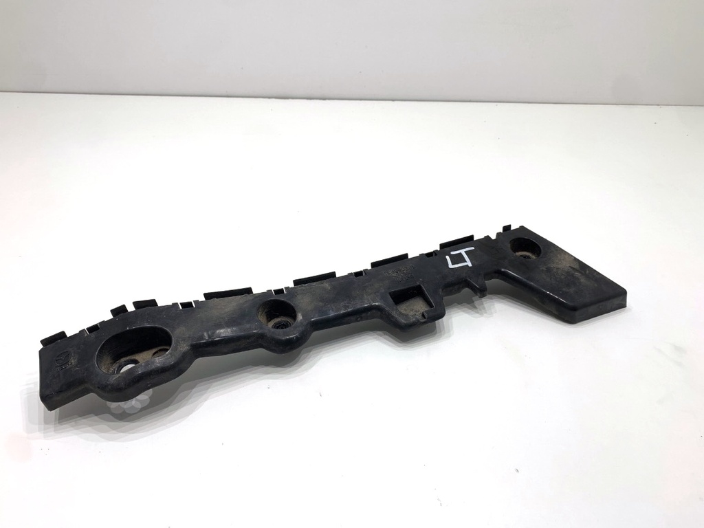 [STARK-861794] Guía de parachoques trasero izquierdo Mazda CX-9 (TC)