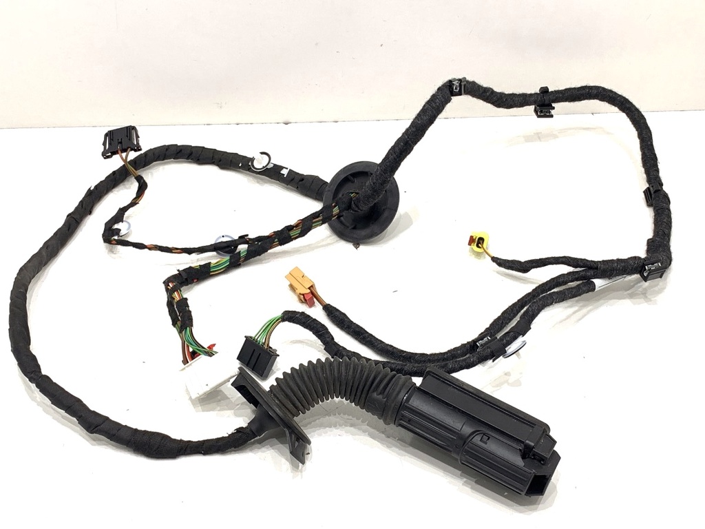[STARK-865255] Instalación eléctrica puerta delantera izquierda Audi Q4 Sportback