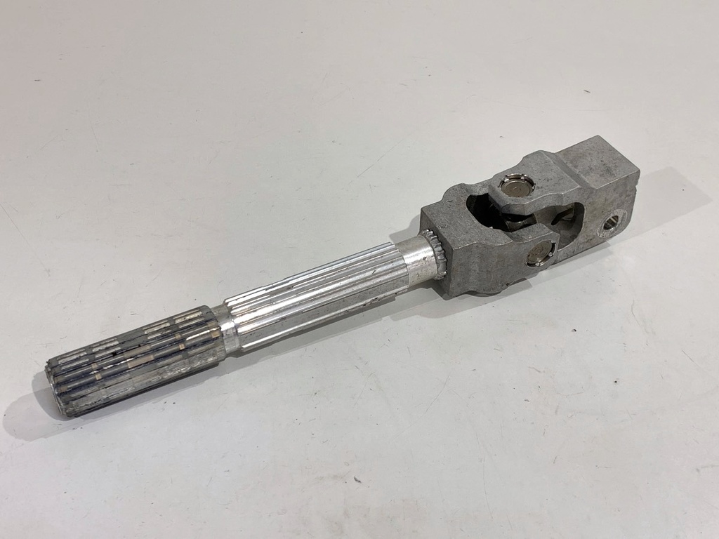 [STARK-874067] Columna de dirección Mercedes-Benz GLA (X156)
