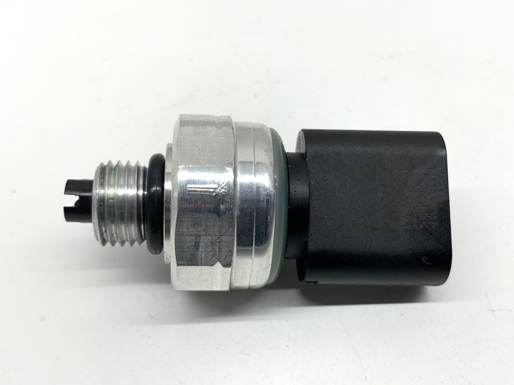 [STARK-879473] Sensor de aire acondicionado TESLA MODEL Y (5YJY)