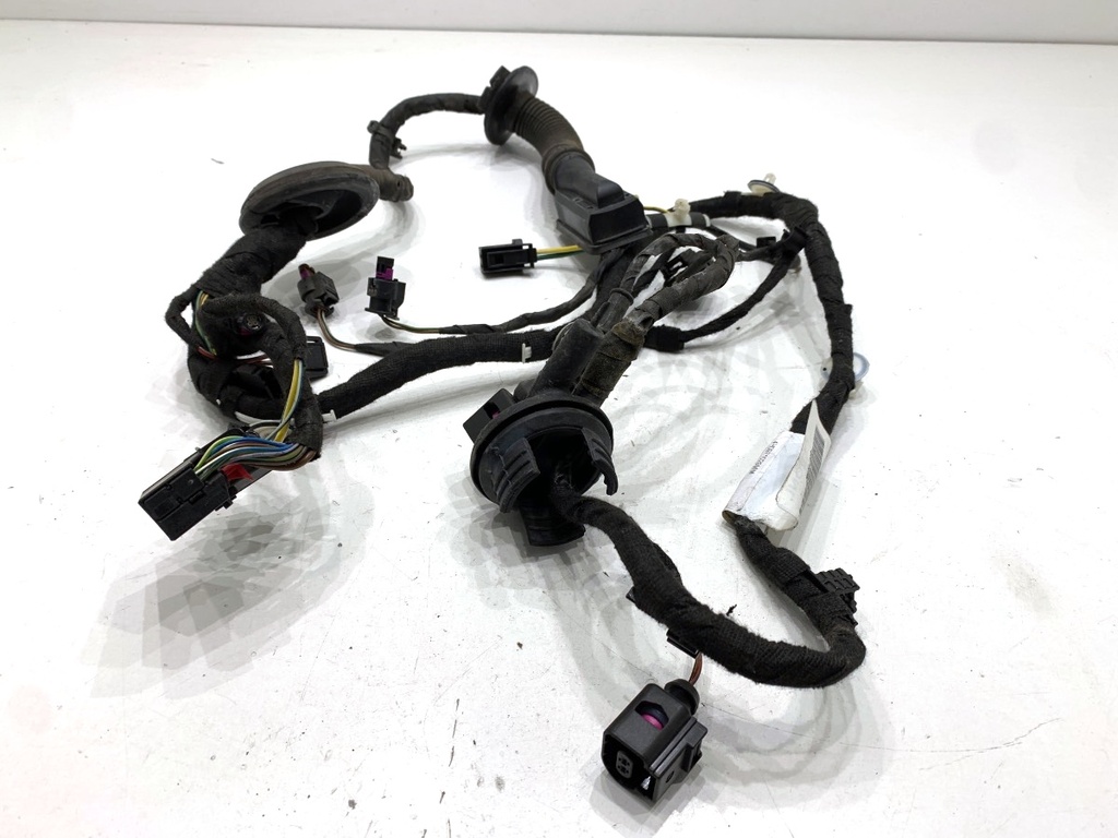 [STARK-882700] Instalación eléctrica de puerta delantera izquierda AUDI A8 D4