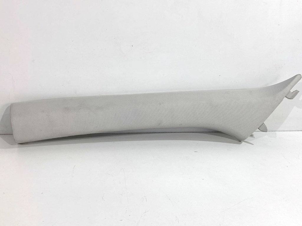 [STARK-884557] Moldura de pilar izquierdo BAIC X75
