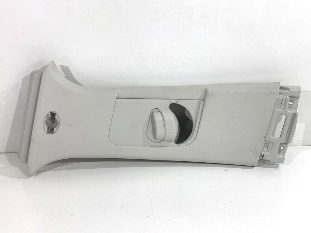 [STARK-884558] Moldura de pilar izquierdo BAIC X75
