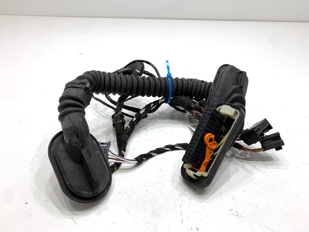 [STARK-885578] Cableado de puerta trasera derecha VW Touareg (7P5, 7P6)