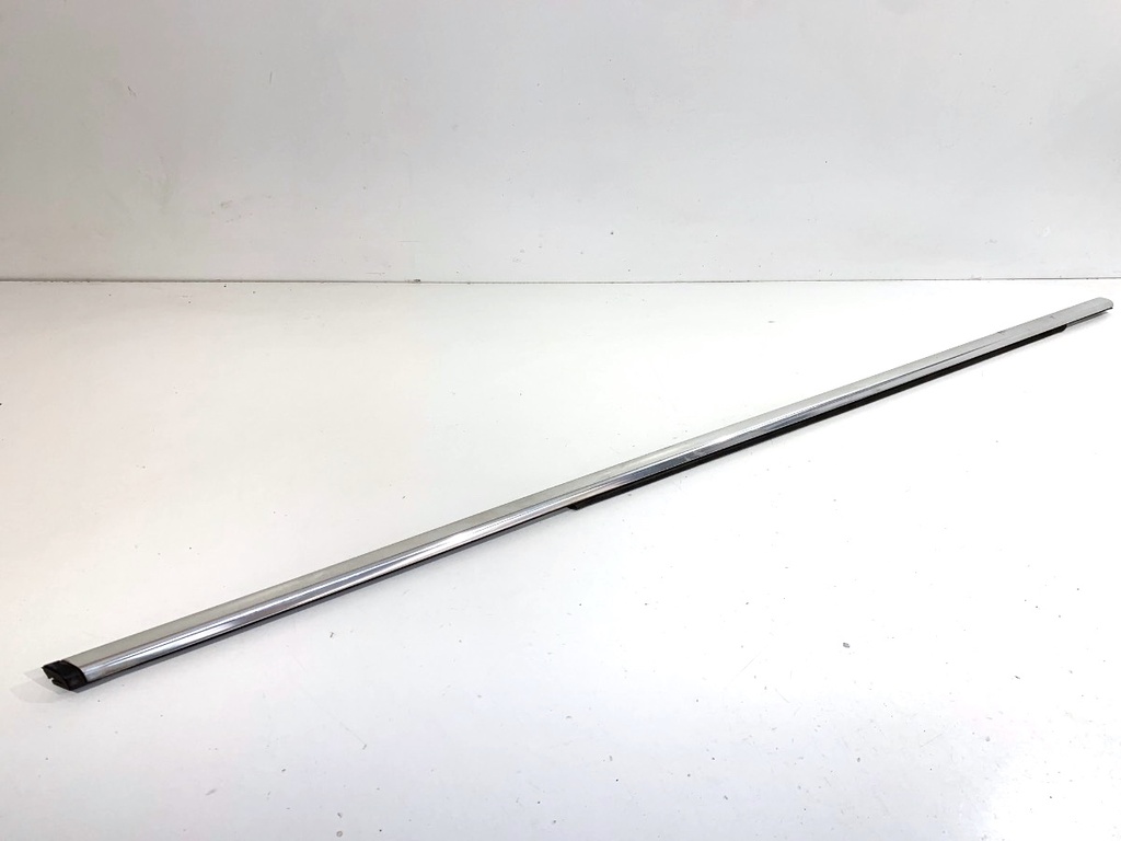 [STARK-885728] Moldura vierteaguas de puerta delantera derecha Peugeot 508 I