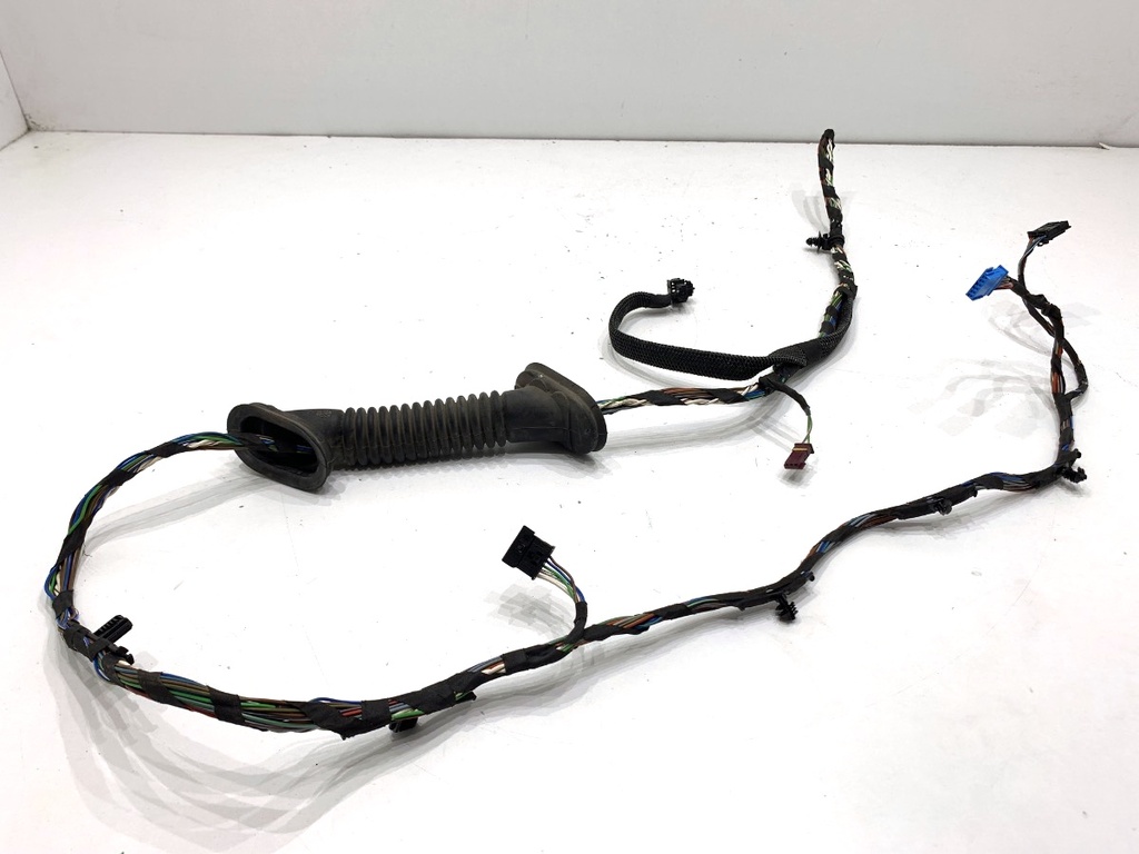 [STARK-887980] Mazo de cables de portón trasero BMW X5 (G05, F95)