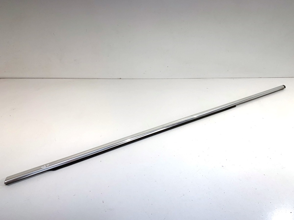 [STARK-888673] Moldura vierteaguas puerta delantera izquierda PEUGEOT 508 I