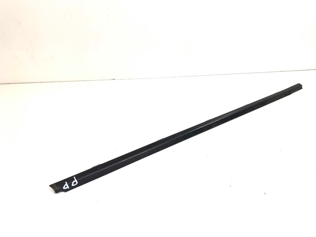 [STARK-892918] Junquillo puerta delantera derecha Kia Niro