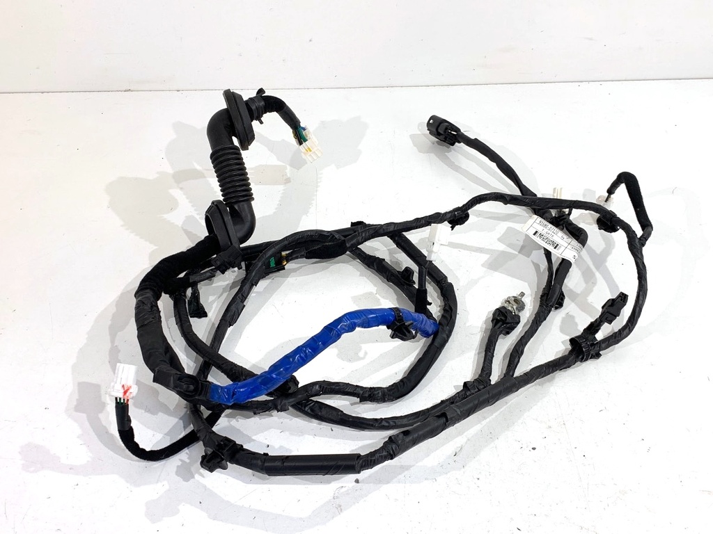 [STARK-896110] Instalación eléctrica portón trasero Hyundai Tucson (TL, TLE)