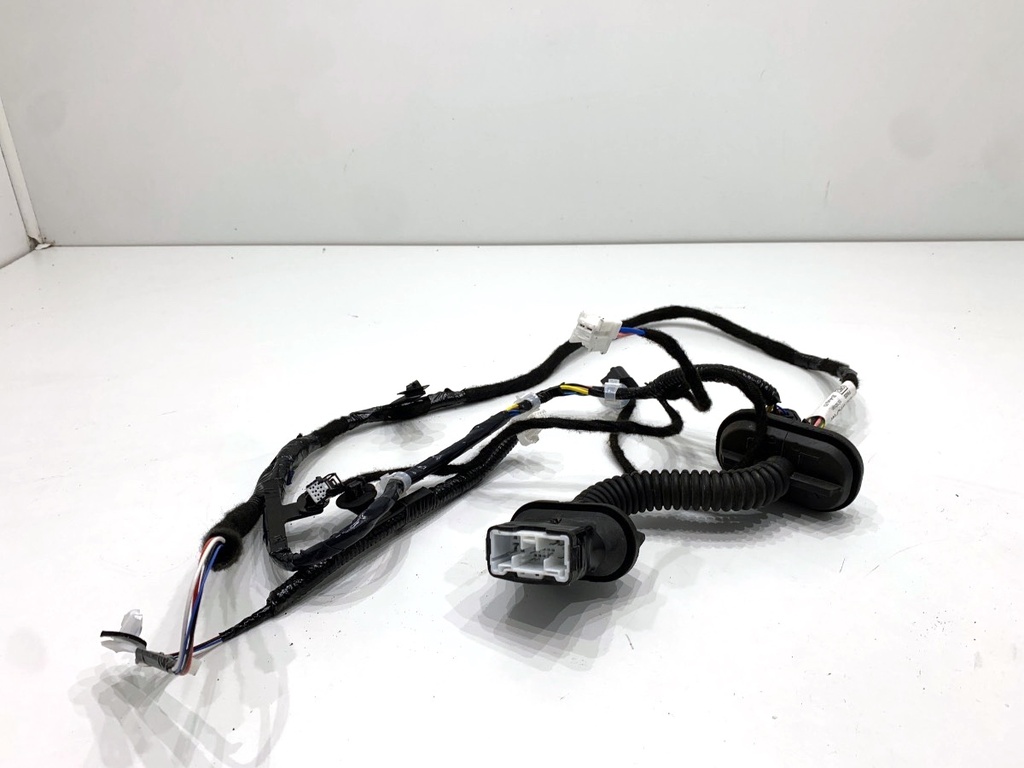 [STARK-899360] Cableado de puerta trasera derecha Nissan Qashqai III (J12)