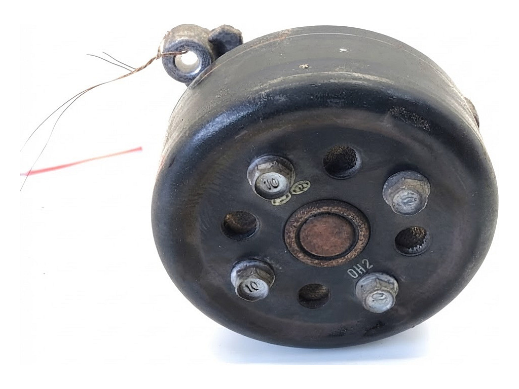 [STARK-918021] Bomba de agua Hyundai i30 (PDE, PD, PDEN)