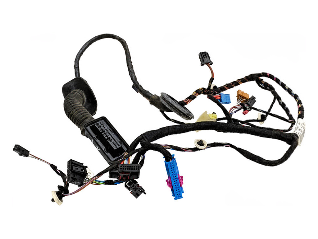 [STARK-923418] Instalación eléctrica puerta delantera izquierda Skoda Octavia III