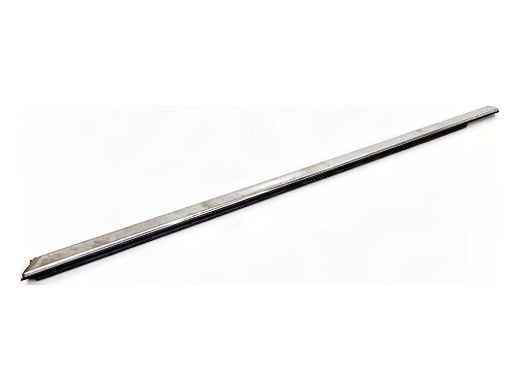 [STARK-937126] Moldura de puerta delantera derecha Citroen C4 Picasso II