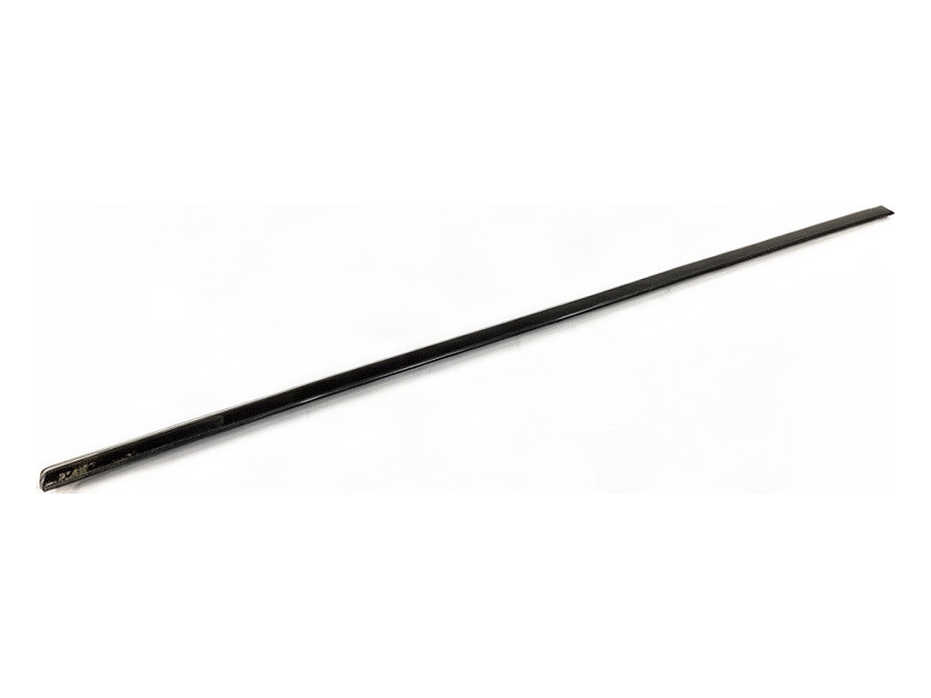 [STARK-945106] Moldura de puerta trasera derecha Volvo XC60 I