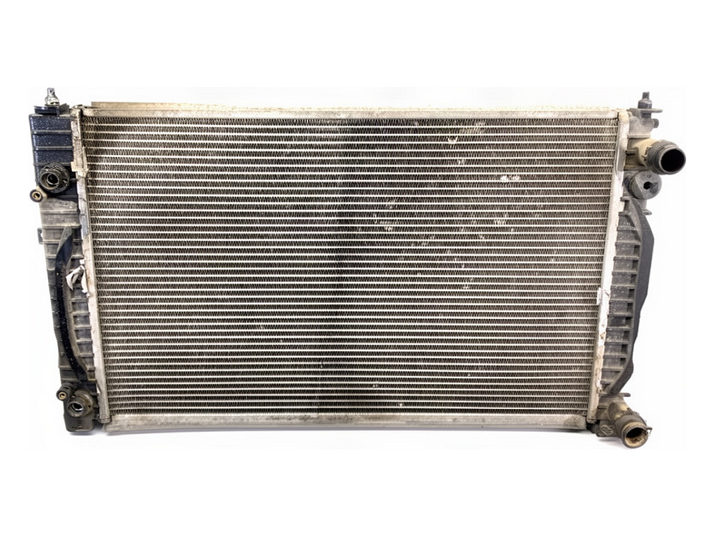 [STARK-951217] Radiador de refrigeración Audi A6 C5