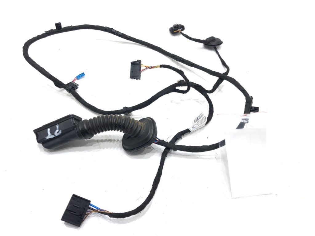 [STARK-681935] Instalación eléctrica puerta trasera derecha BMW X1 U11
