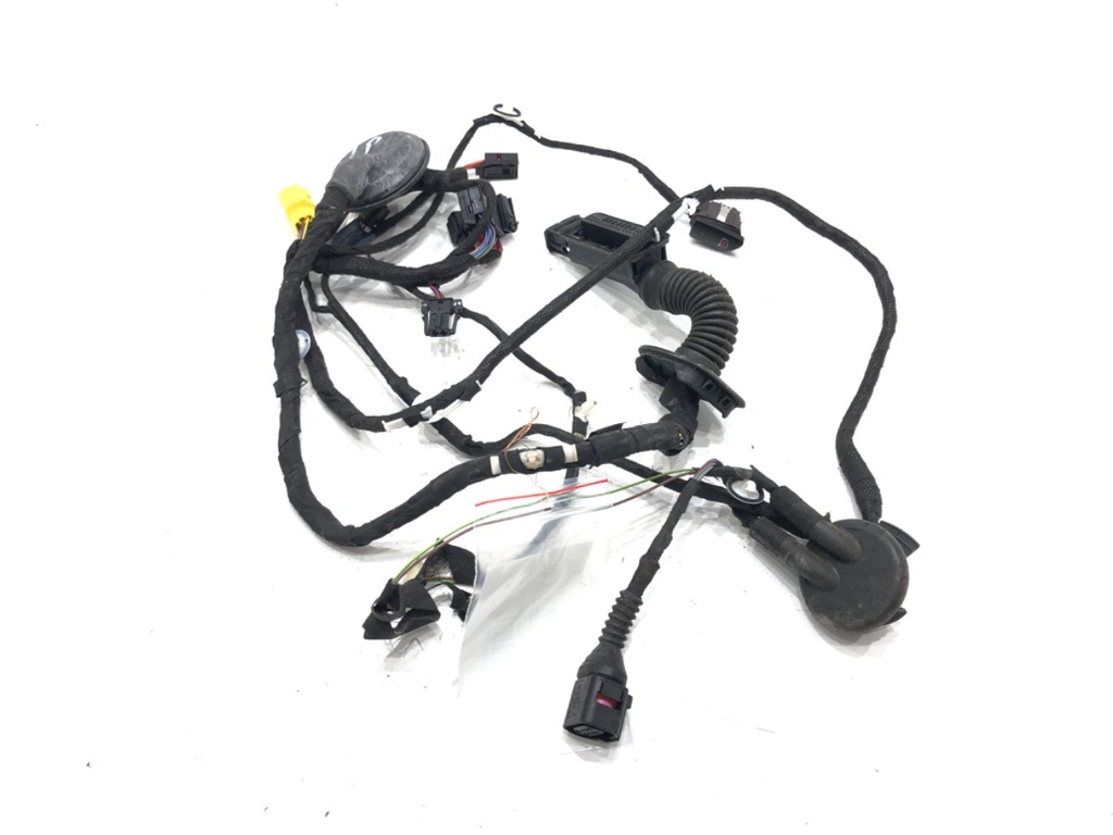 [STARK-686788] Instalación eléctrica puerta delantera izquierda Audi Q5 8RB