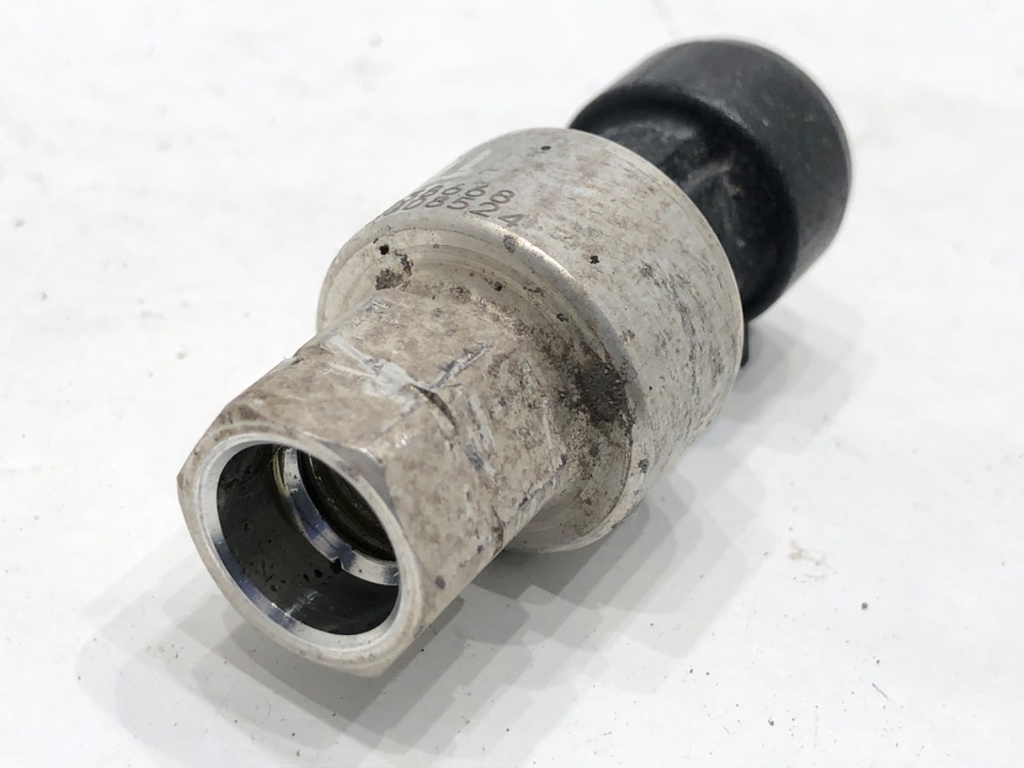 [STARK-874937] Sensor de aire acondicionado Alfa Romeo Stelvio (949_)