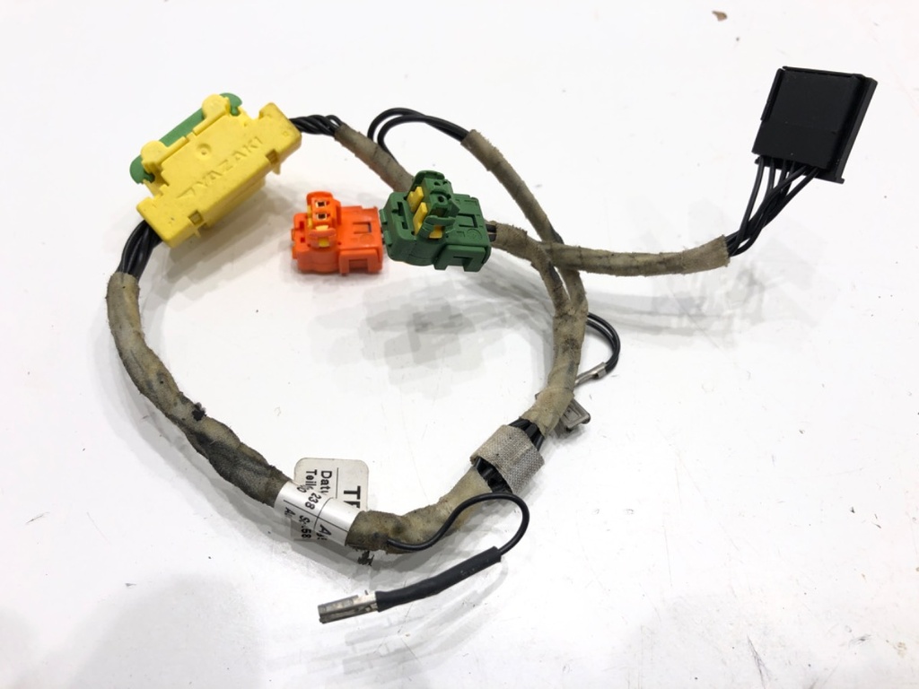 [STARK-875657] Cableado de airbag Audi A4 B8 (8K2)