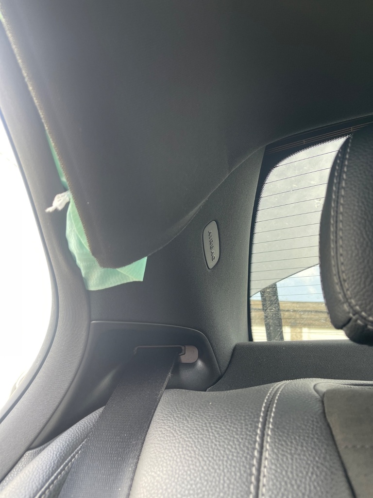 [EPE-104281] Embellecedor Pilar B Mercedes-Benz Clase E W213