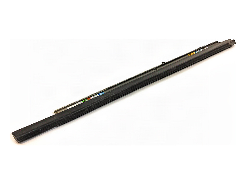 [STARK-934006] Moldura de puerta trasera derecha Audi A4 B8