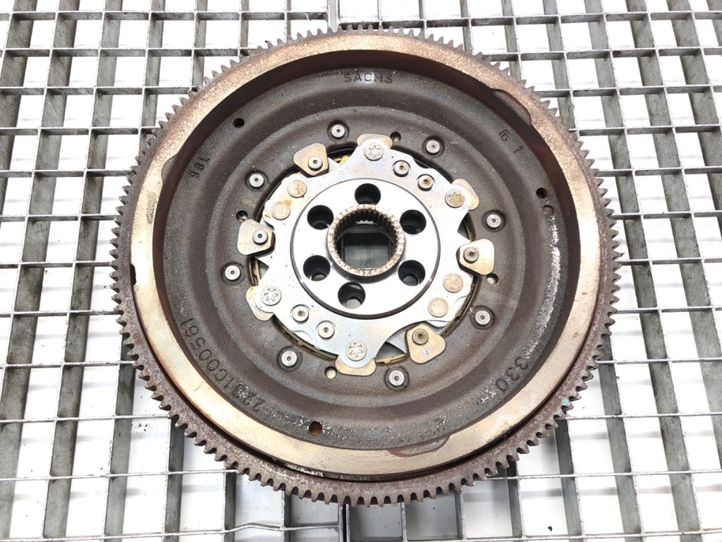 [STARK-672998] Embrague VW Tiguan (5N_) 2.0 TDI 4motion 103 kW 2007-2018