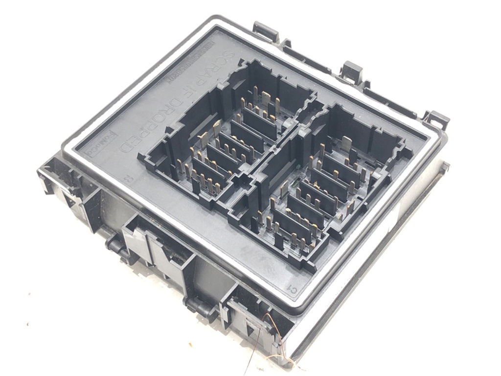 [STARK-671812] Caja de fusibles Ford Focus IV Turnier (HP) 1.5 EcoBlue 88 kW
