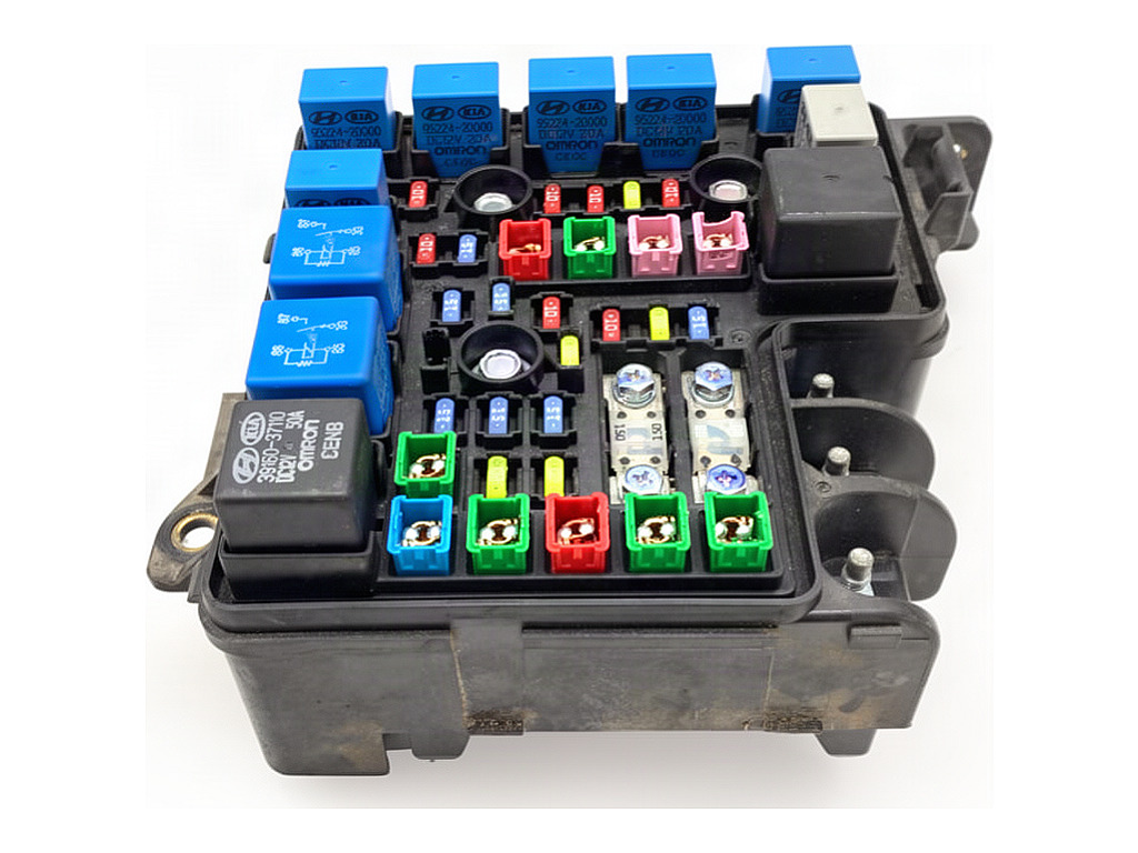 [STARK-948458] Caja de fusibles KIA Cee'd SW (ED)