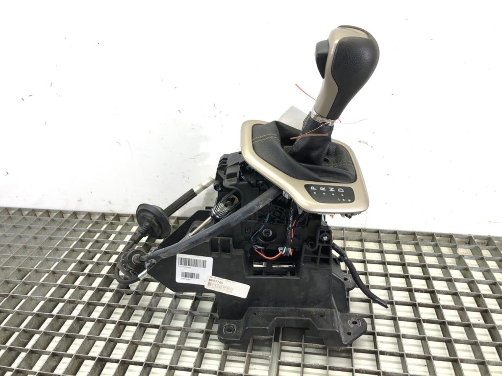 [STARK-687030] Palanca de cambios JEEP CHEROKEE (KL) 2013-2022 3.2 V6