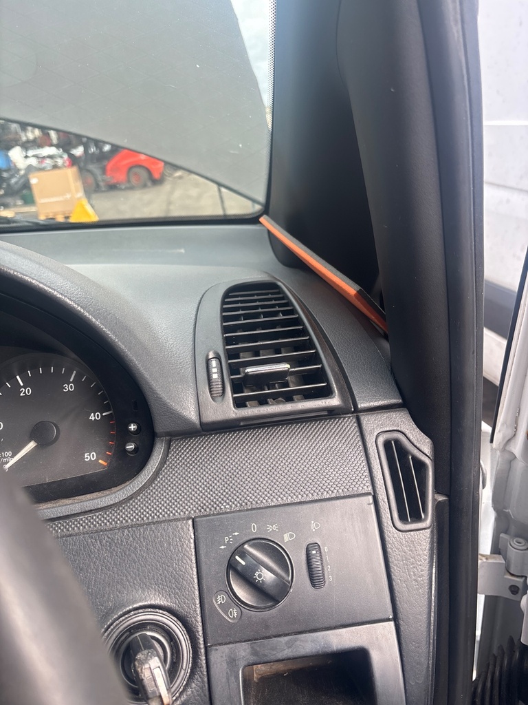 [EPE-127909] Conducto de ventilación Mercedes-Benz Vito / Mixto 115 CDI
