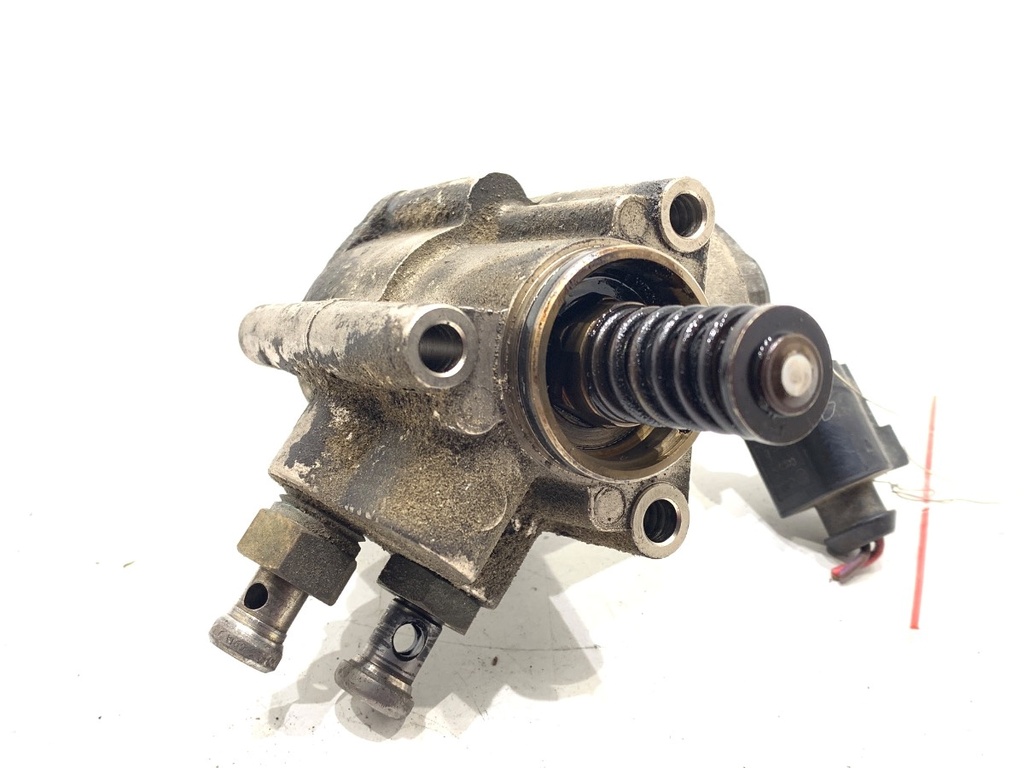 [STARK-822781] Bomba de alta presión VW Touran (1T1, 1T2) 2.0 FSI 110 kW 2003-2007