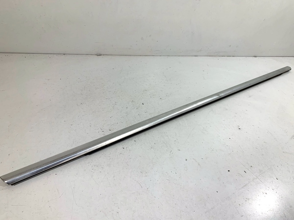 [STARK-868424] Moldura de puerta trasera izquierda VW Sharan (7N1, 7N2)