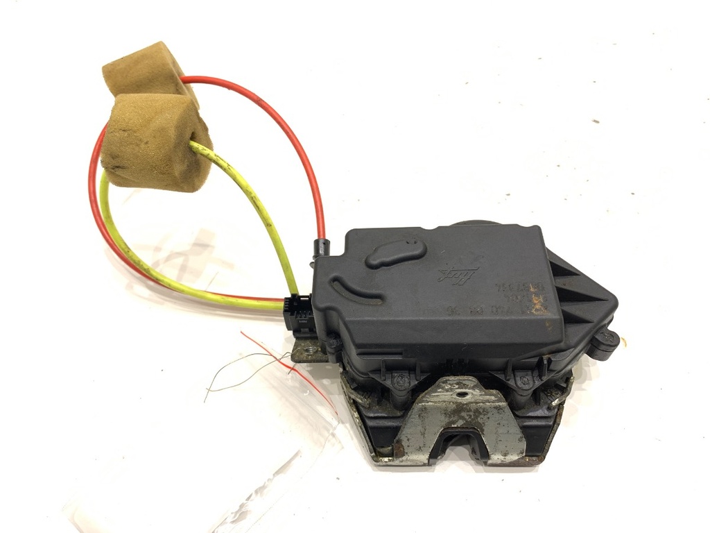 [STARK-775160] Cerradura de portón trasero Mercedes-Benz Clase E T-Model (S211) 2003-2009