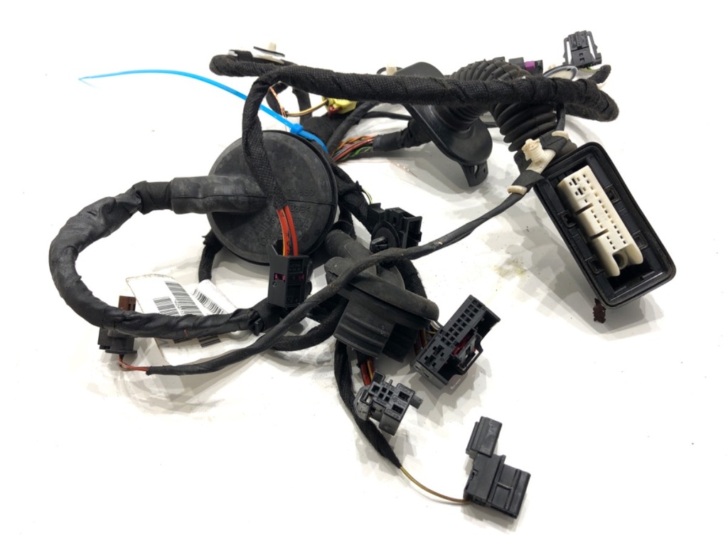 [STARK-900399] Instalación eléctrica puerta delantera derecha Audi A6 C7