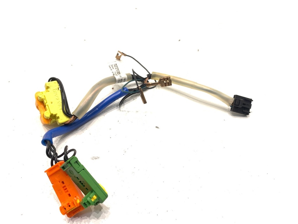 [STARK-905271] Instalación eléctrica de airbag VW Passat B6 (3C2)