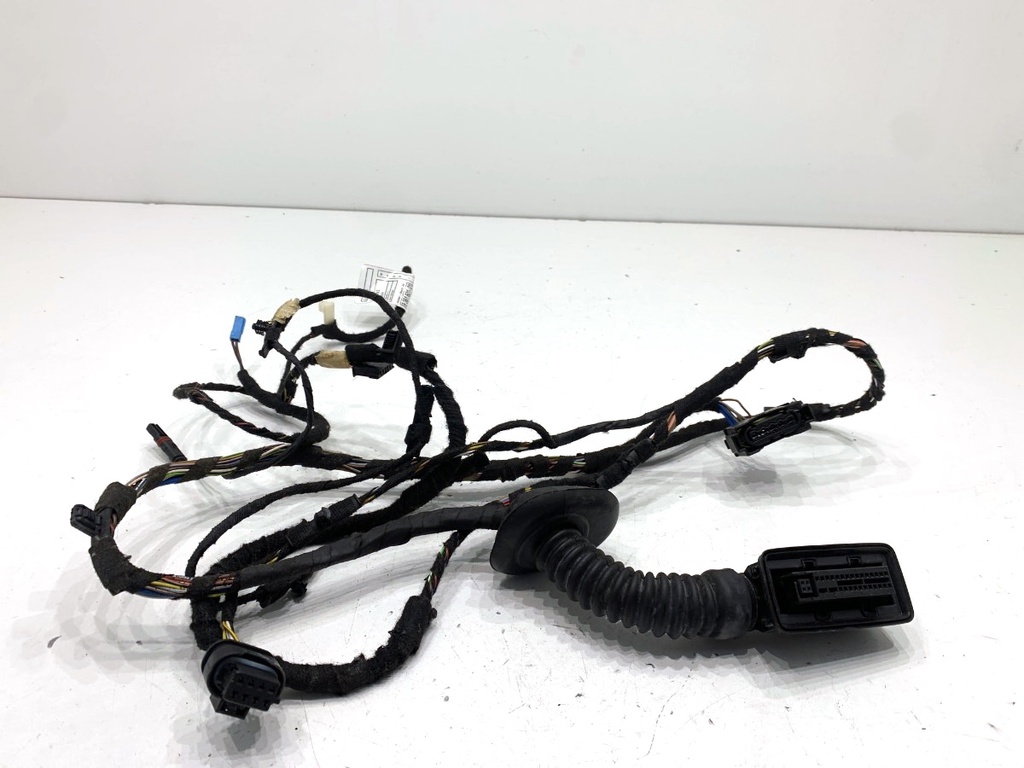[STARK-906564] Instalación eléctrica de puerta trasera izquierda BMW 2 Active Tourer (F45)