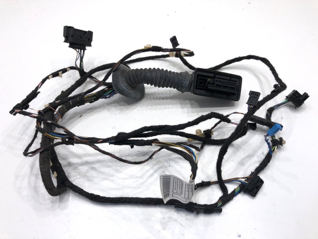 [STARK-913628] Instalación eléctrica de puerta delantera derecha BMW Serie 3