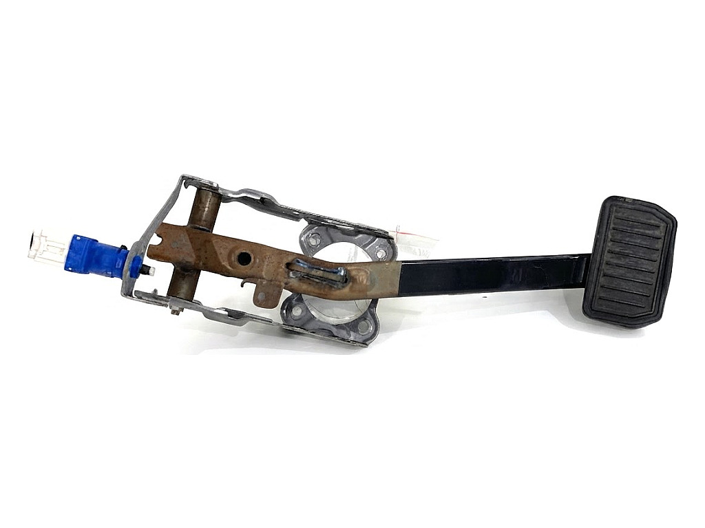 [STARK-919552] Pedal de freno Tesla Model S