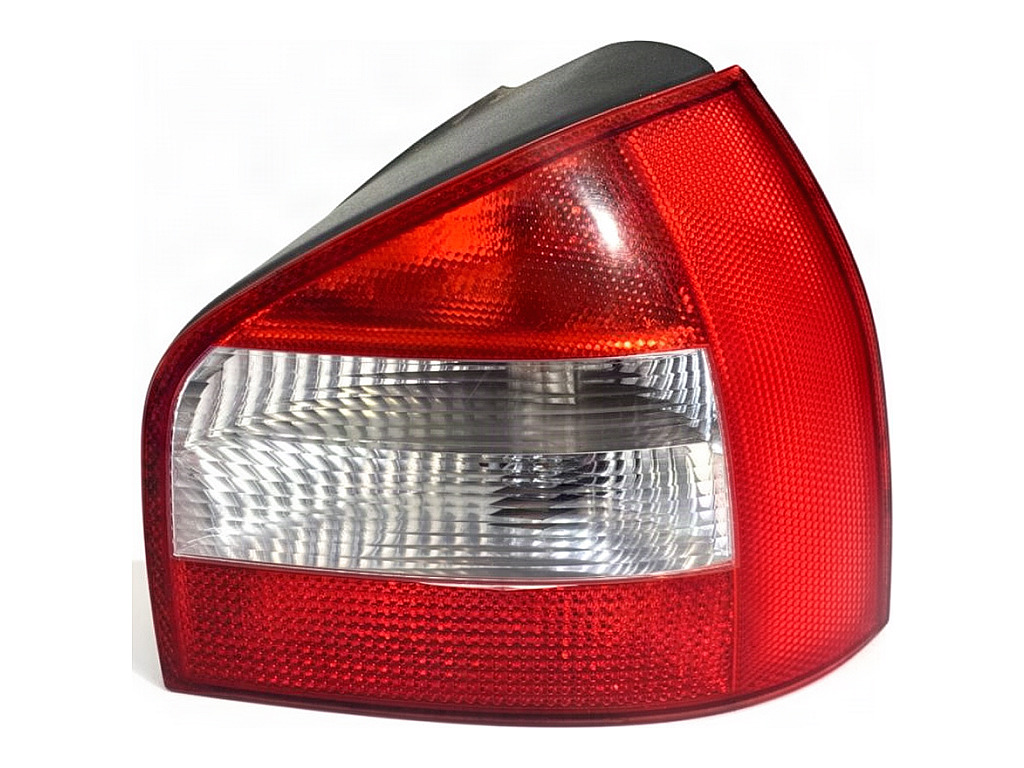 [STARK-950713] Piloto trasero derecho Audi A3 (8L1)