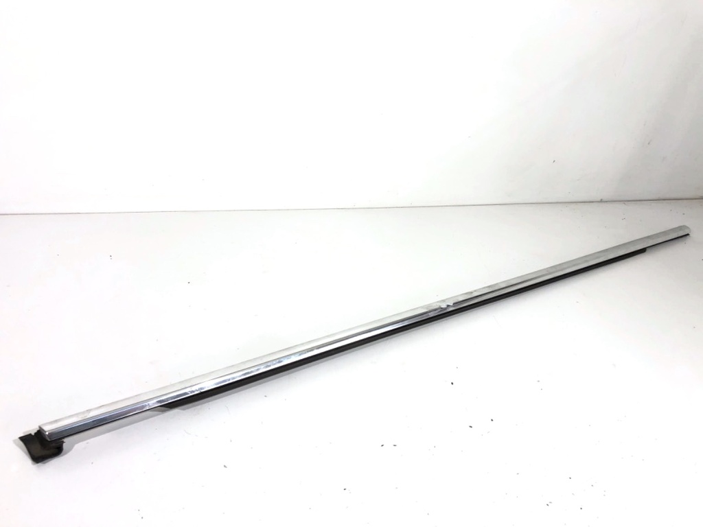 [STARK-751836] Moldura de puerta trasera derecha PEUGEOT 508 SW I