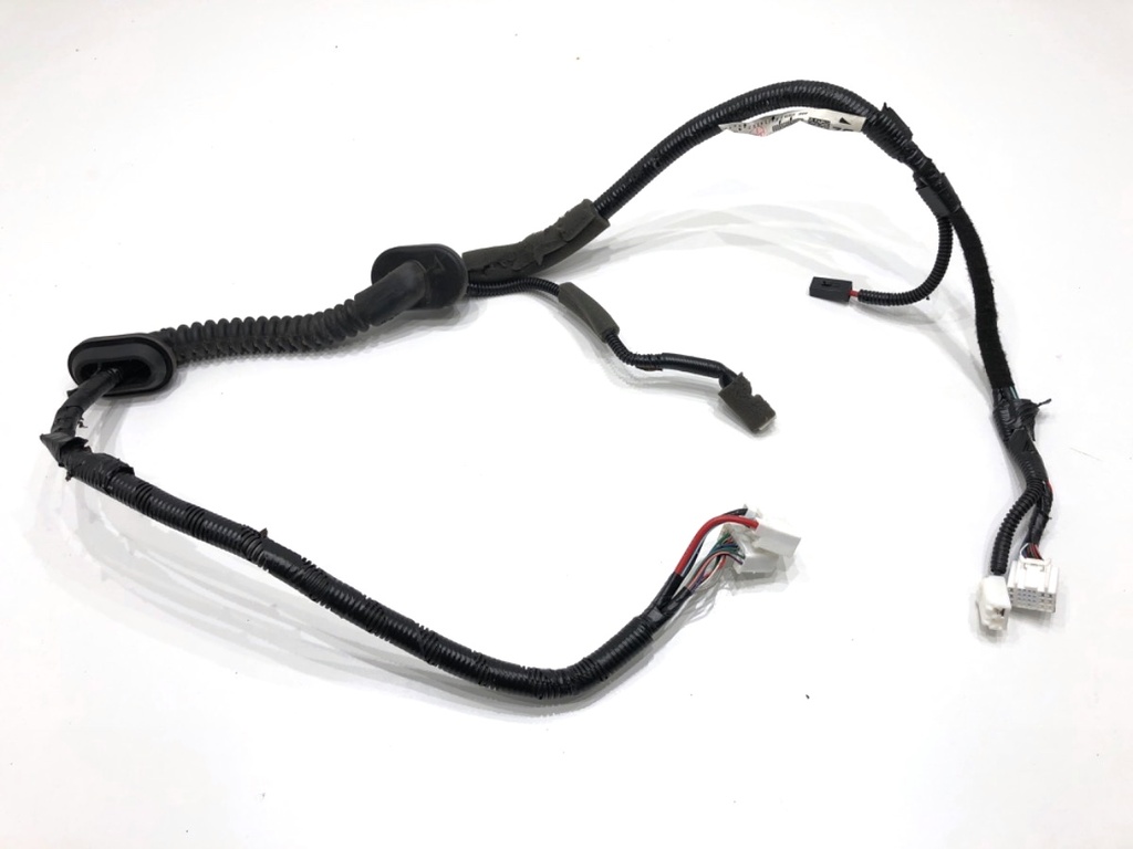 [STARK-776728] Cableado de portón trasero para Honda CR-V V