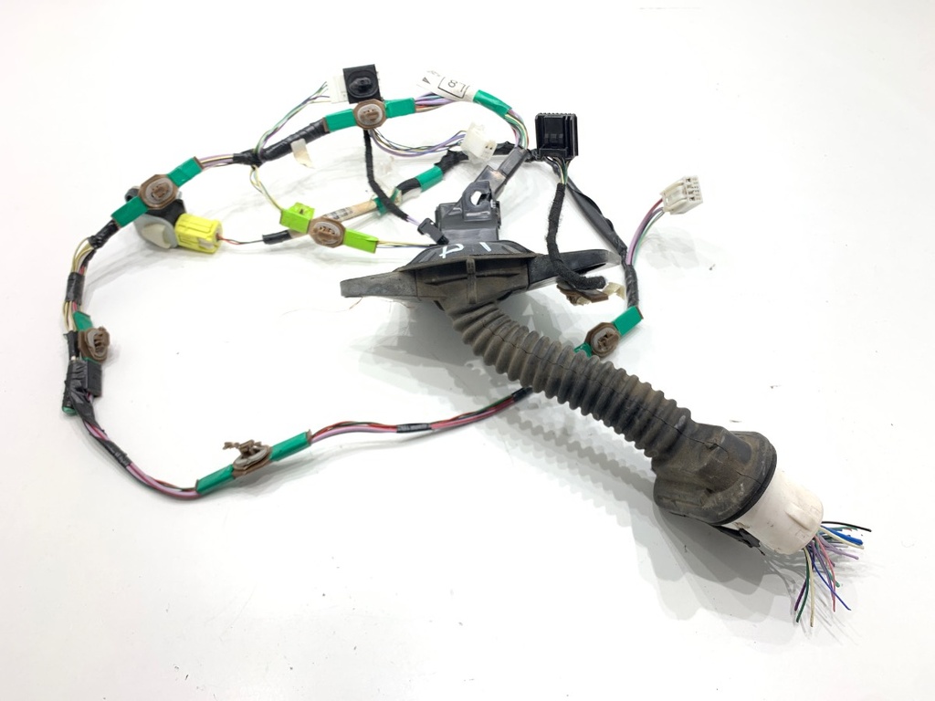 [STARK-906005] Mazo de cables puerta delantera derecha Toyota Corolla Kombi (E21)