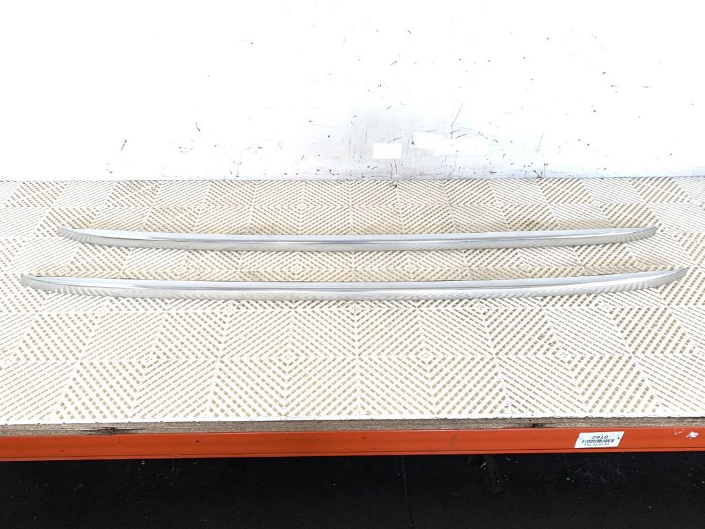 [STARK-723839] Juego de barras de techo Audi Q7 (4LB)