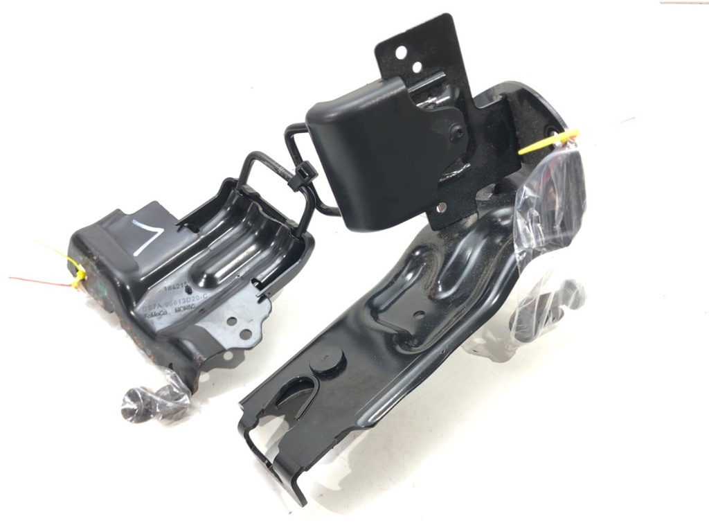 [STARK-507020] Anclaje ISOFIX para Ford Mondeo V Turnier