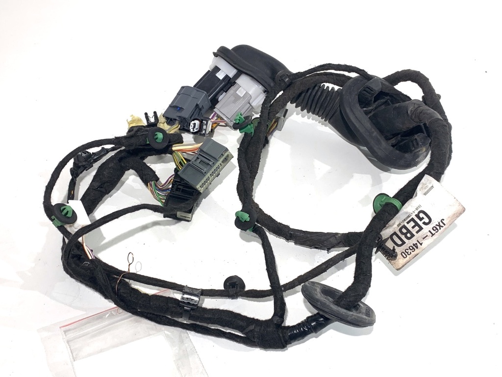 [STARK-800980] Instalación eléctrica puerta delantera derecha Ford Focus IV Turnier