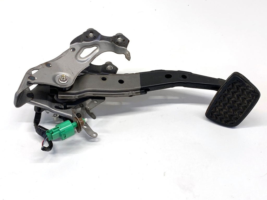 [STARK-828784] Pedal de freno Lexus CT (ZWA10_)