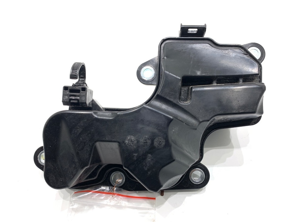 [STARK-833267] Respiradero de cárter Lexus LBX