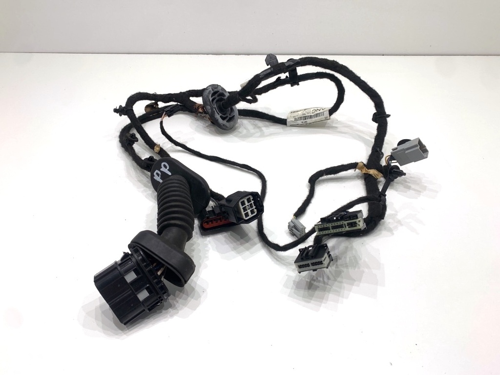 [STARK-848101] Cableado de puerta delantera derecha Ford EcoSport